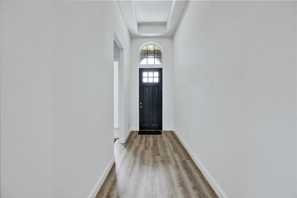 2307 Sam Street Mansfield, TX 76063 - Photo 2 of 23