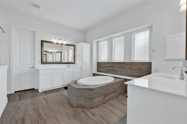 $599,000 | 2307 Sam Street, Mansfield, TX 76063