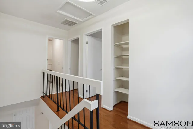 $685,000 | 13505 Coates Lane, Herndon, VA 20171