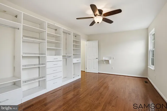 $685,000 | 13505 Coates Lane, Herndon, VA 20171