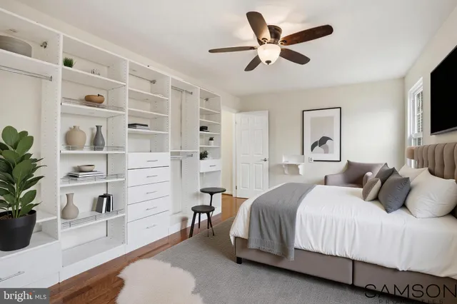 $685,000 | 13505 Coates Lane, Herndon, VA 20171