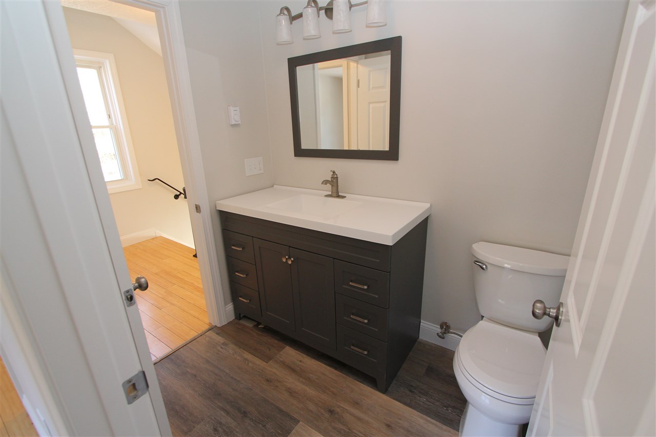 26 B Fairway Road, Unit B Londonderry, NH 03053 - Photo 14 of 19 Gallery Image 14