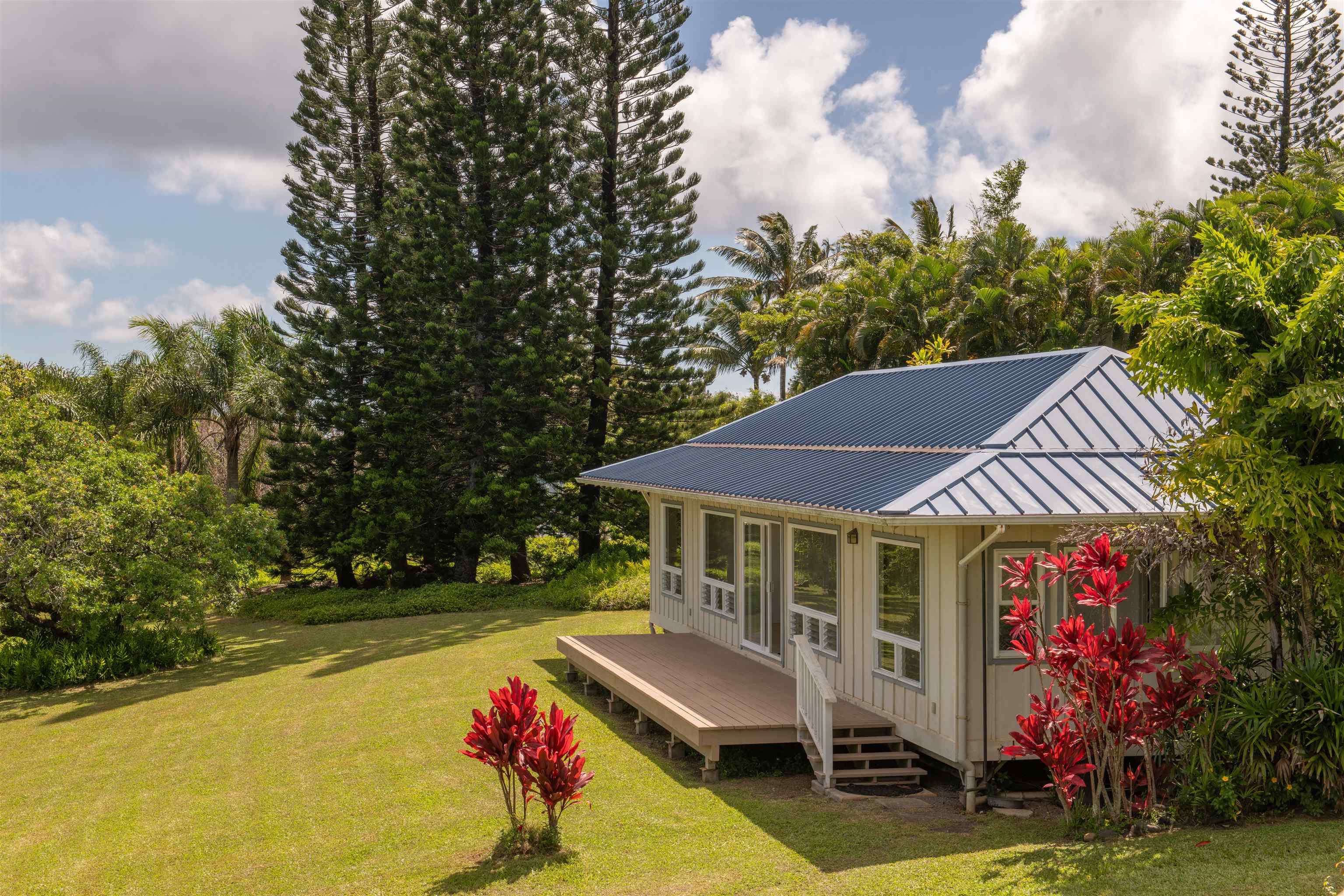 601 North Honokala Road, Unit B Haiku, HI 96708 - Photo 5 of 38