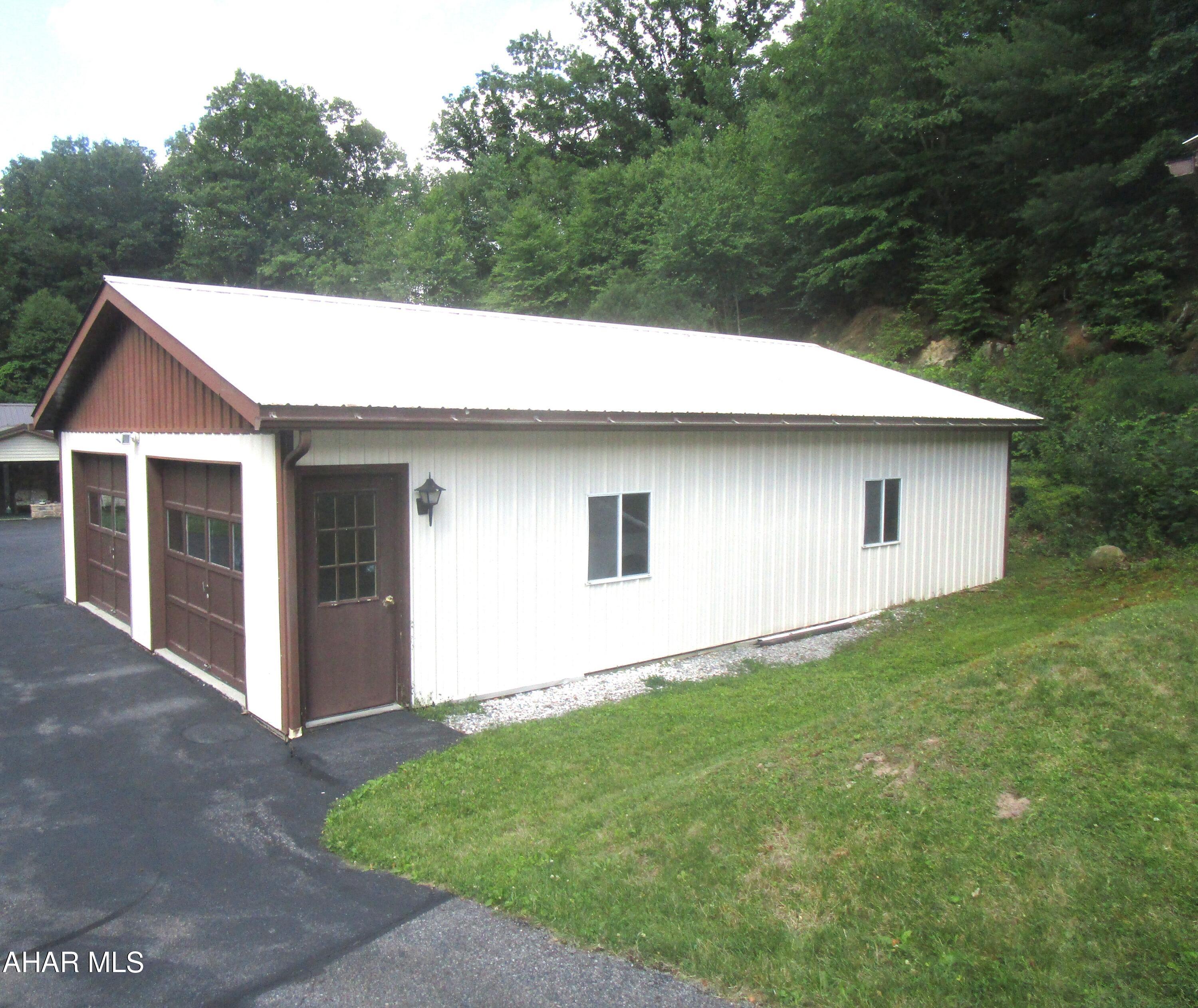 188 Old Rte 26 Everett, PA 15537 - Photo 23 of 27