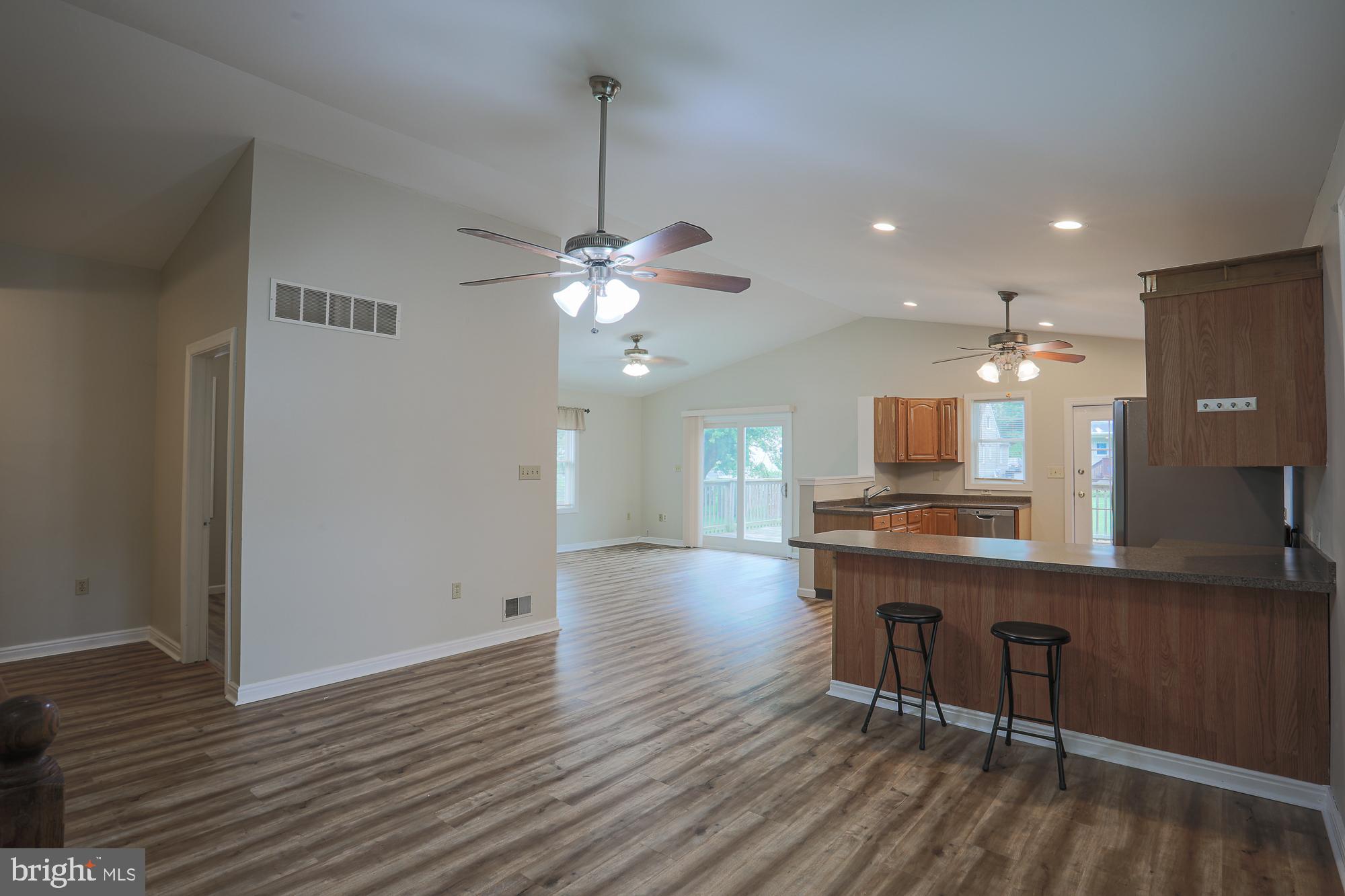 823 Rosedale Avenue Baltimore, MD 21237 - Photo 38 of 67