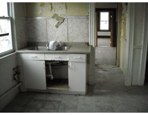 82-84 Chestnut Street Springfield, MA 01151 - Photo 7 of 15