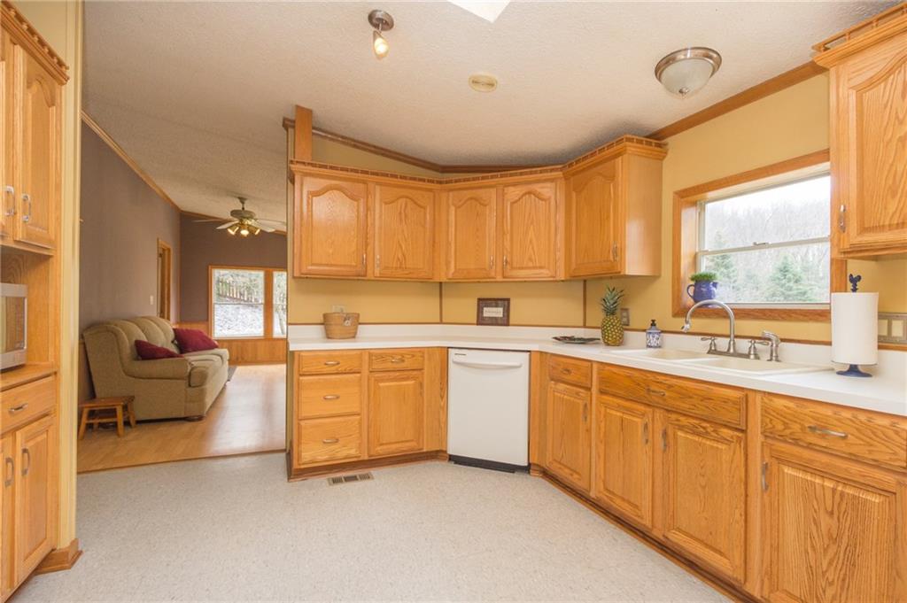 208 Georgetown Road Beaver Falls, PA 15010 - Photo 6 of 25 Gallery Image 6