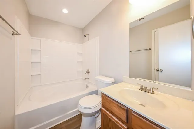 $1,725 | 1152 Warrior Drive, Dallas, TX 75253