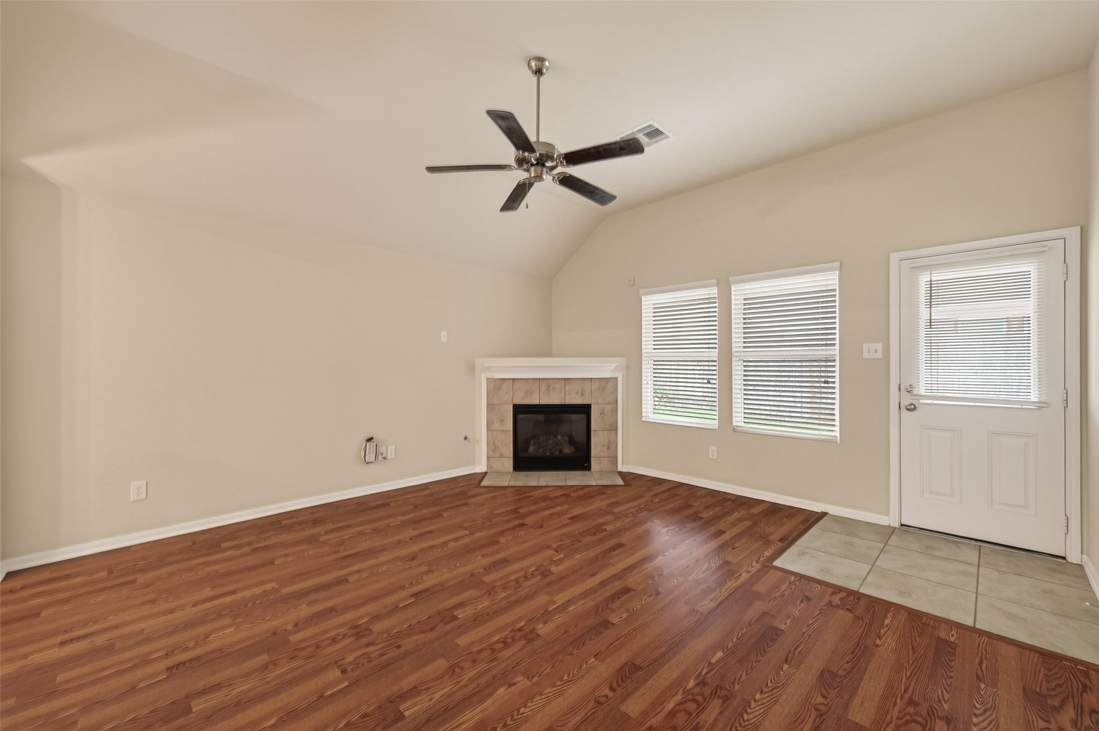 3011 Currier Court Rosenberg, TX 77471 - Photo 11 of 33