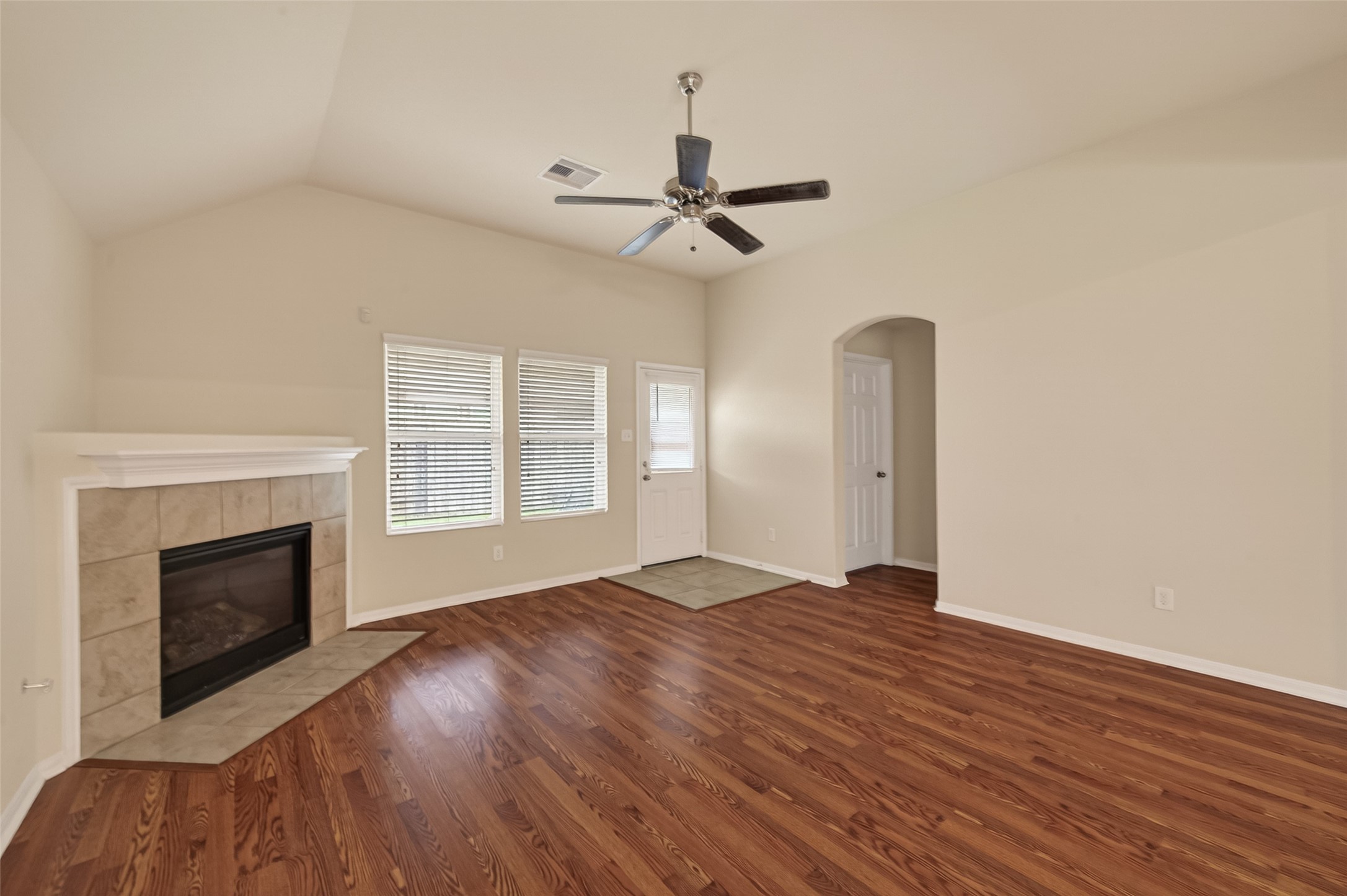 3011 Currier Court Rosenberg, TX 77471 - Photo 10 of 33
