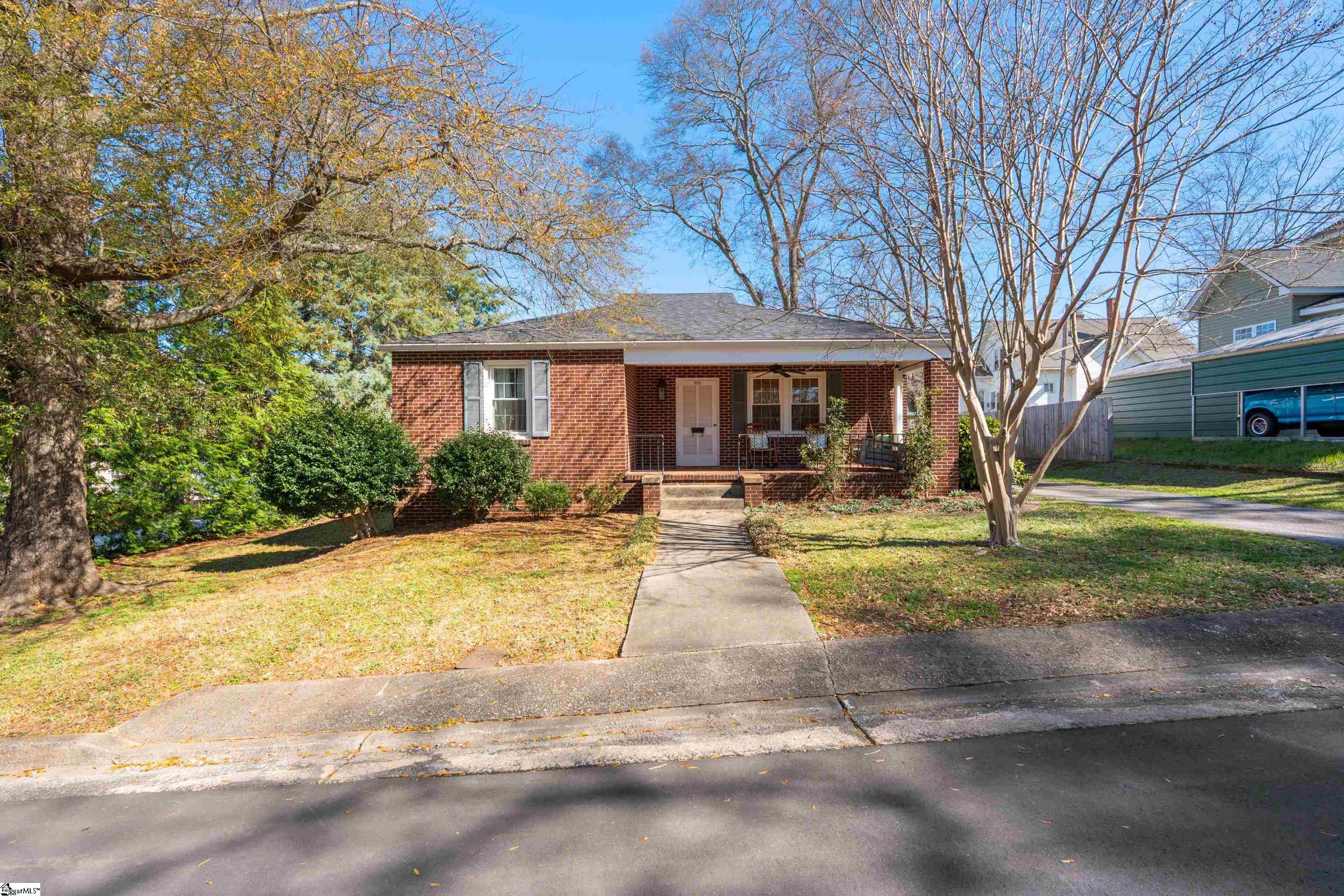 300 West Church Street Greer, SC 29650 - Photo 1 of 33