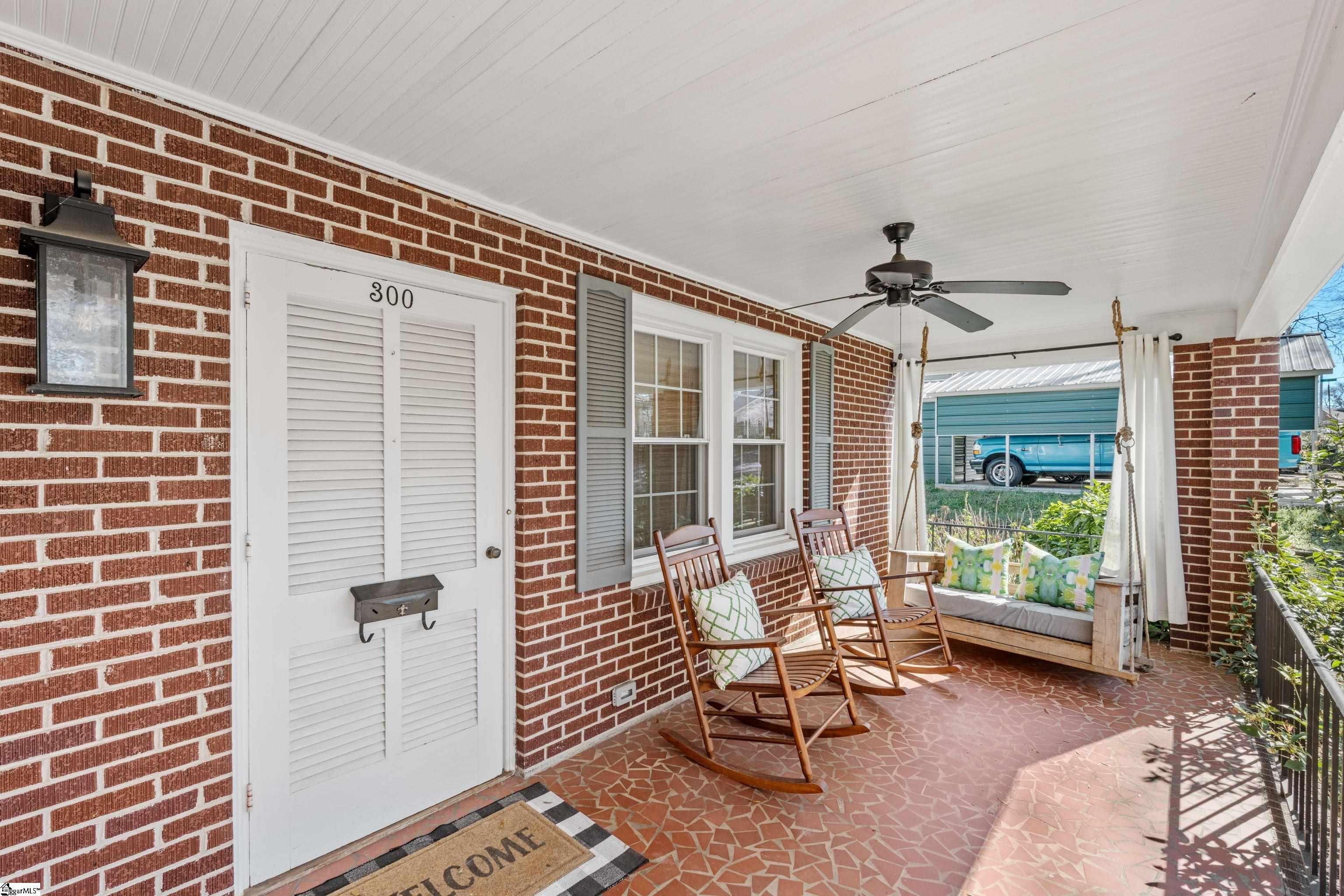 300 West Church Street Greer, SC 29650 - Photo 5 of 33