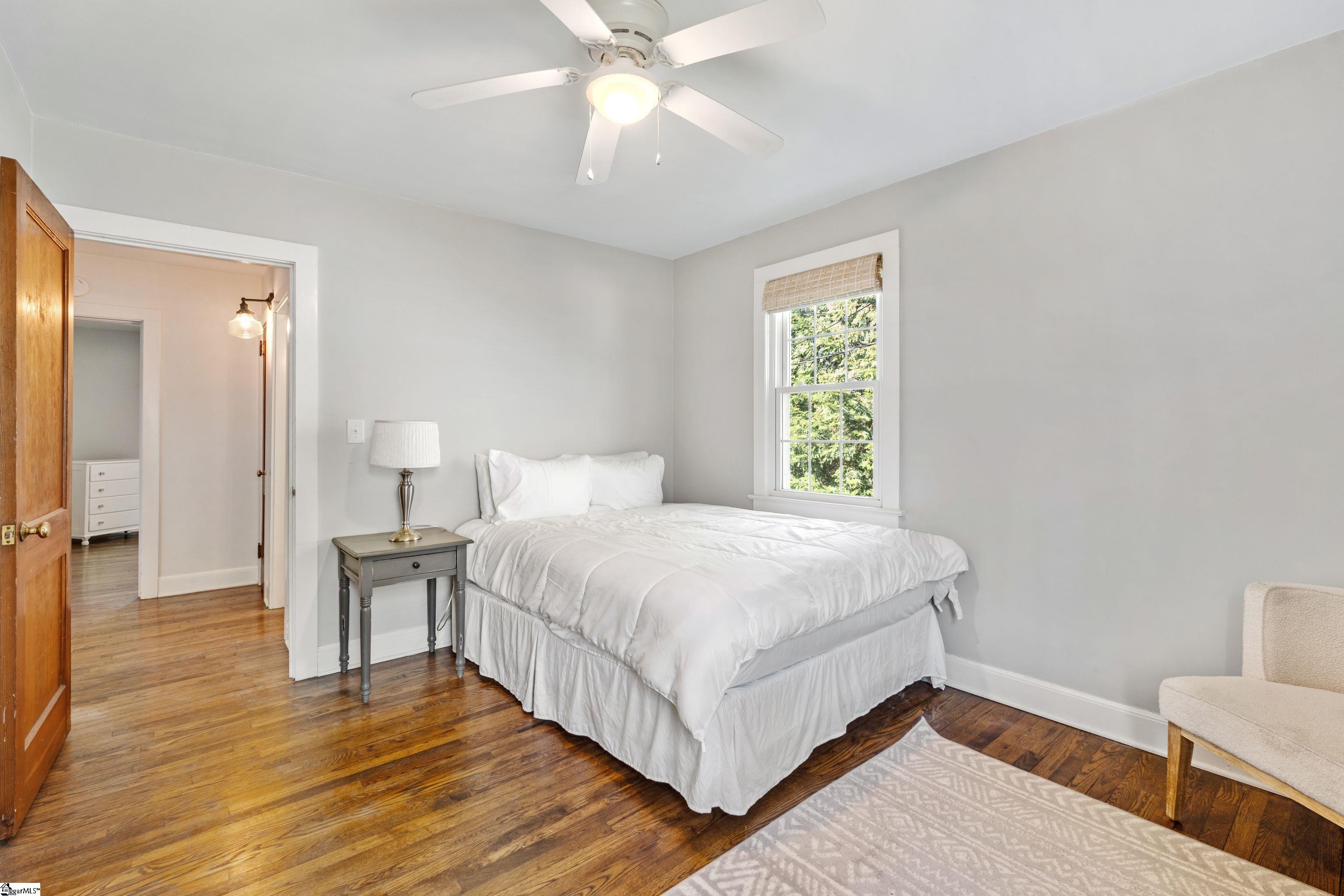 300 West Church Street Greer, SC 29650 - Photo 7 of 33