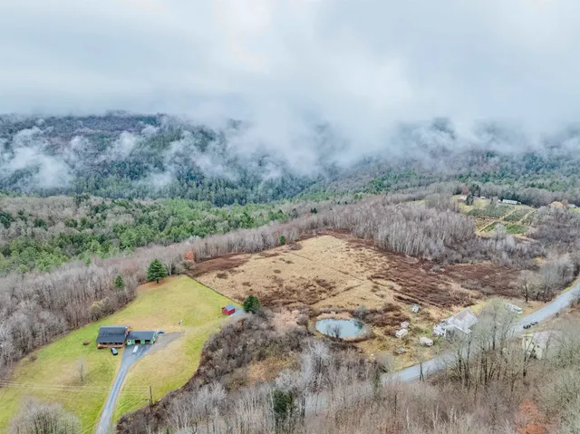 $150,000 | 1979 Rood Pond Road, Williamstown, VT 05679