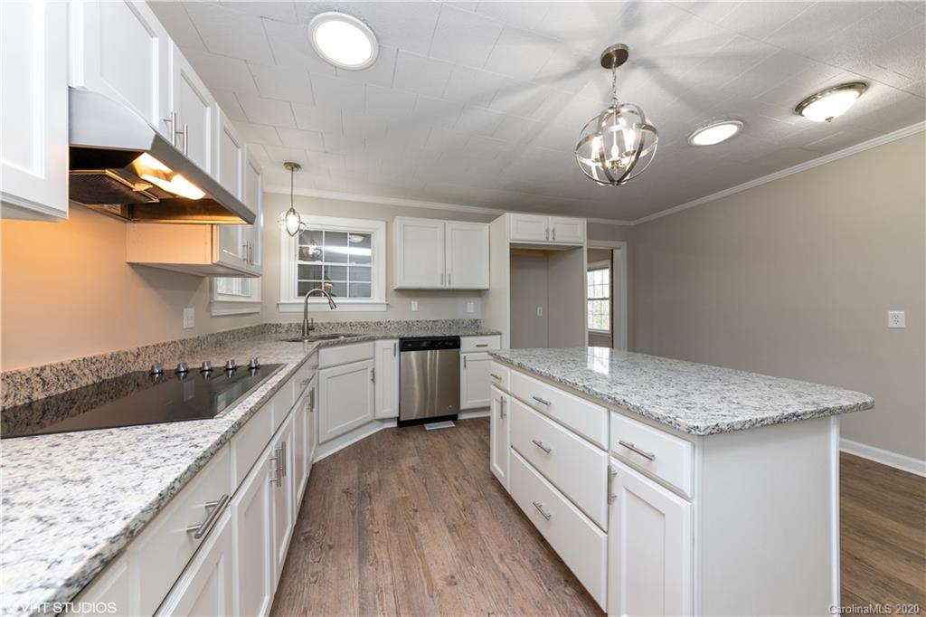 8980 Cool Springs Road Woodleaf, NC 27054 - Photo 4 of 24 Gallery Image 4
