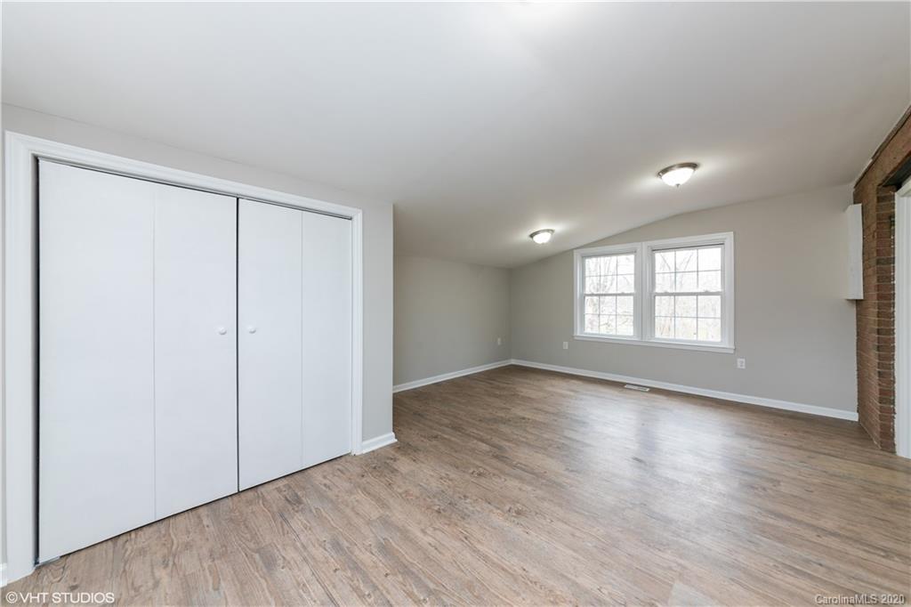 8980 Cool Springs Road Woodleaf, NC 27054 - Photo 8 of 24 Gallery Image 8