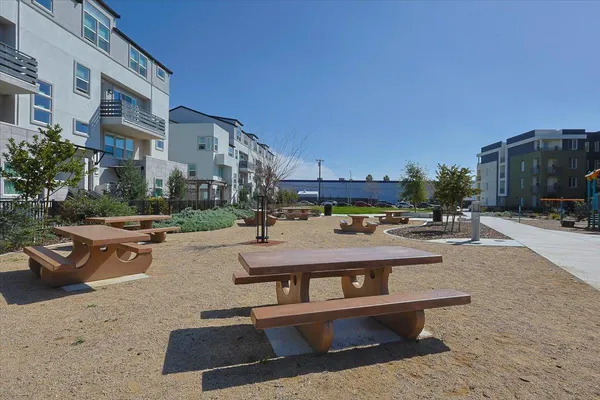 $998,000 | 1863 Dobbin Drive, San Jose, CA 95133