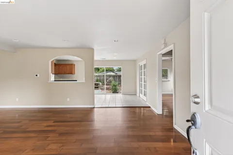 $475,000 | 2465 Mountain View Drive, Concord, CA 94520