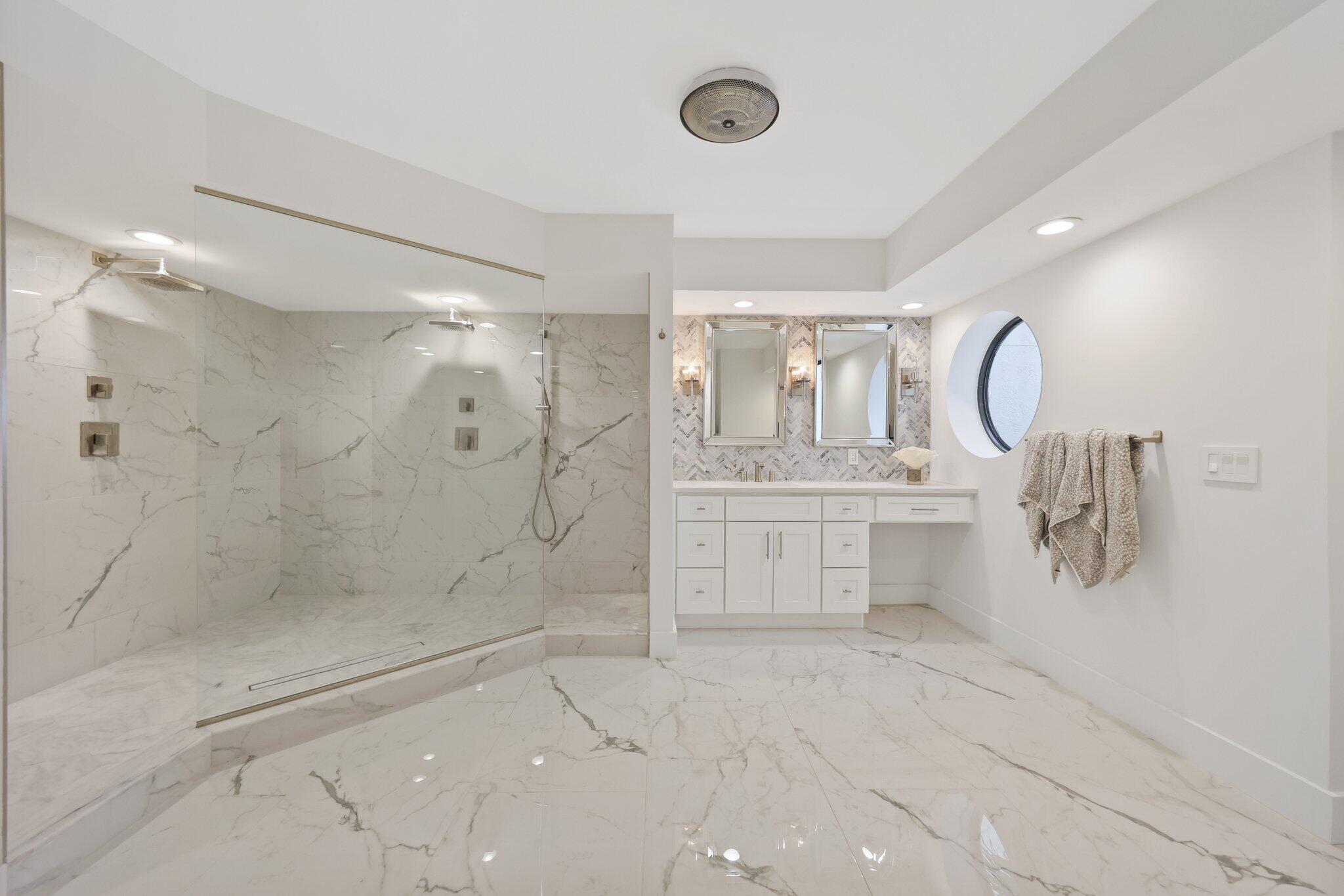19670 South Beach Road, Unit D314 Jupiter, FL 33469 - Photo 21 of 48 Master Bedroom Bath