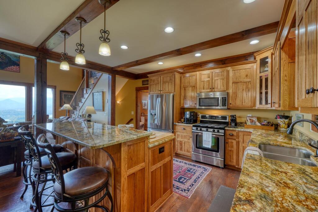 2187 Carlin Road Hiawassee, GA 30546 - Photo 15 of 57 Gallery Image 15