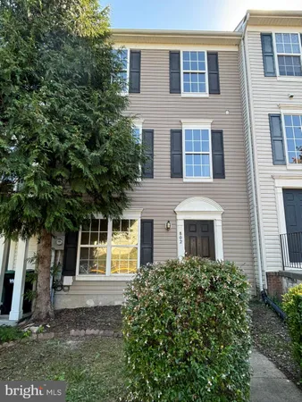 $1,900 | 802 Pendleton Lane, Strasburg, VA 22657