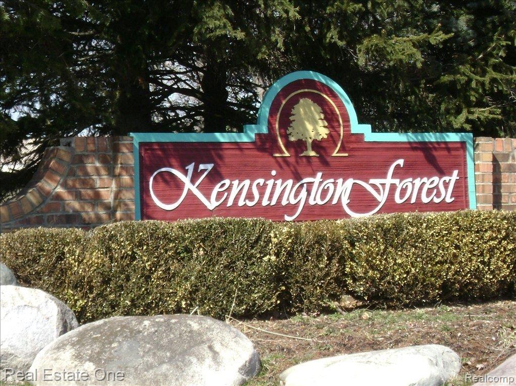 3259 Fulham Drive Rochester, MI 48309 - Photo 12 of 12 Sub Entrance