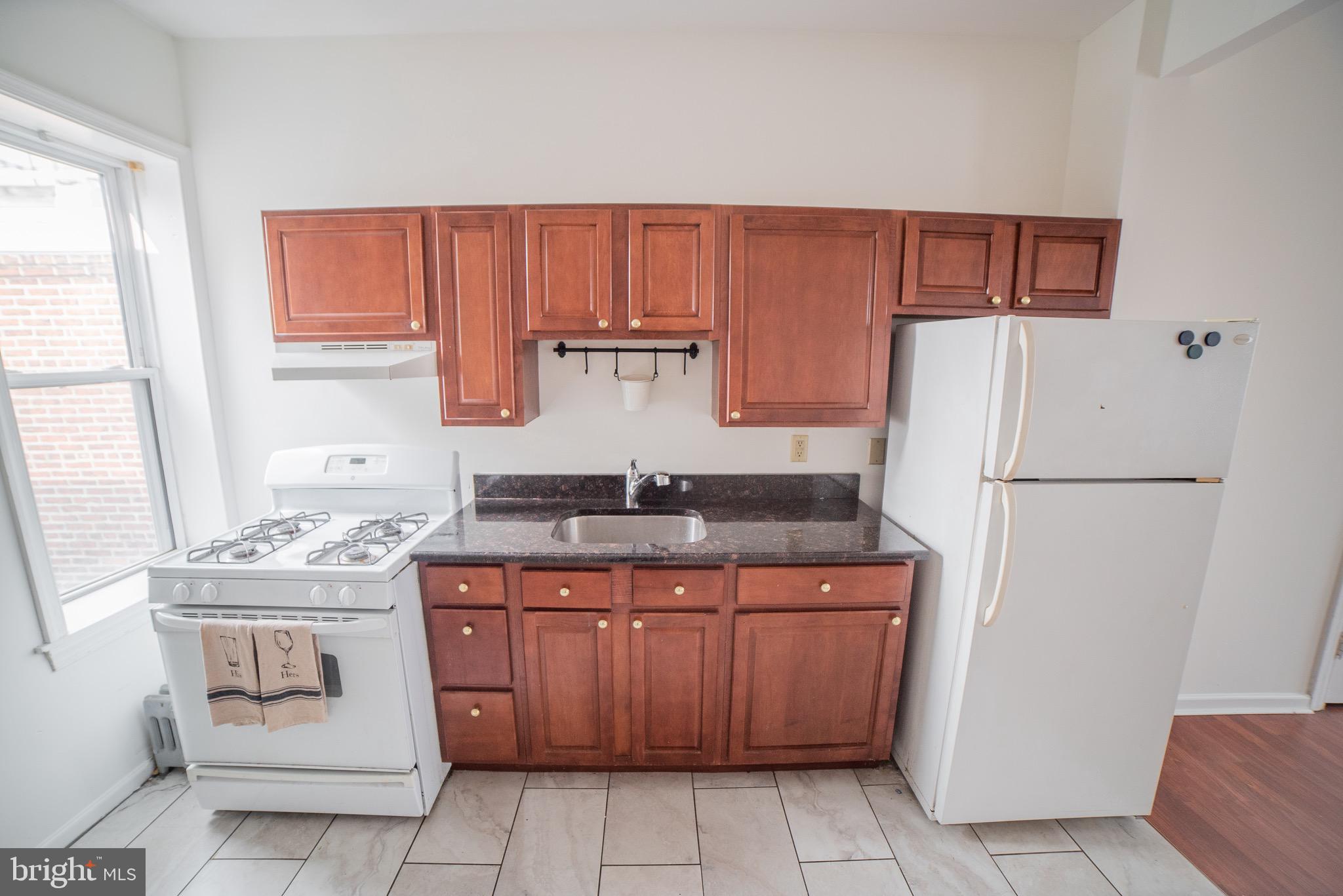 2422 Poplar Street, Unit 3 Philadelphia, PA 19130 - Photo 3 of 24