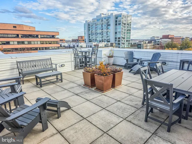 $4,500 | 1023 North Royal Street, Unit 302, Alexandria, VA 22314