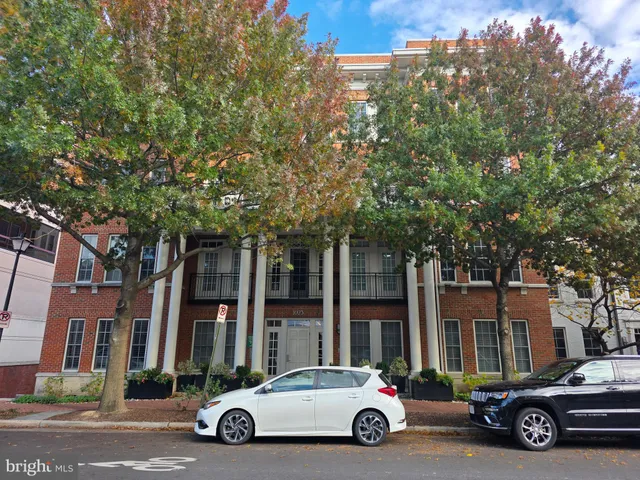 $4,500 | 1023 North Royal Street, Unit 302, Alexandria, VA 22314