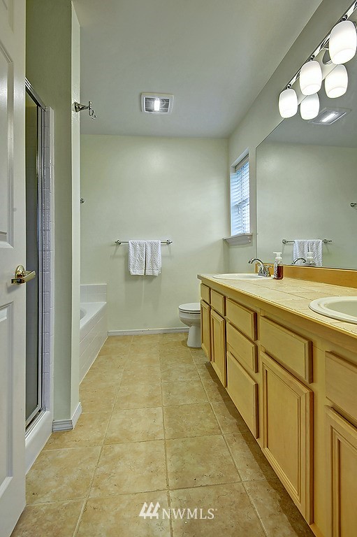 18410 Rainier View Road Southeast Monroe, WA 98272 - Photo 14 of 20