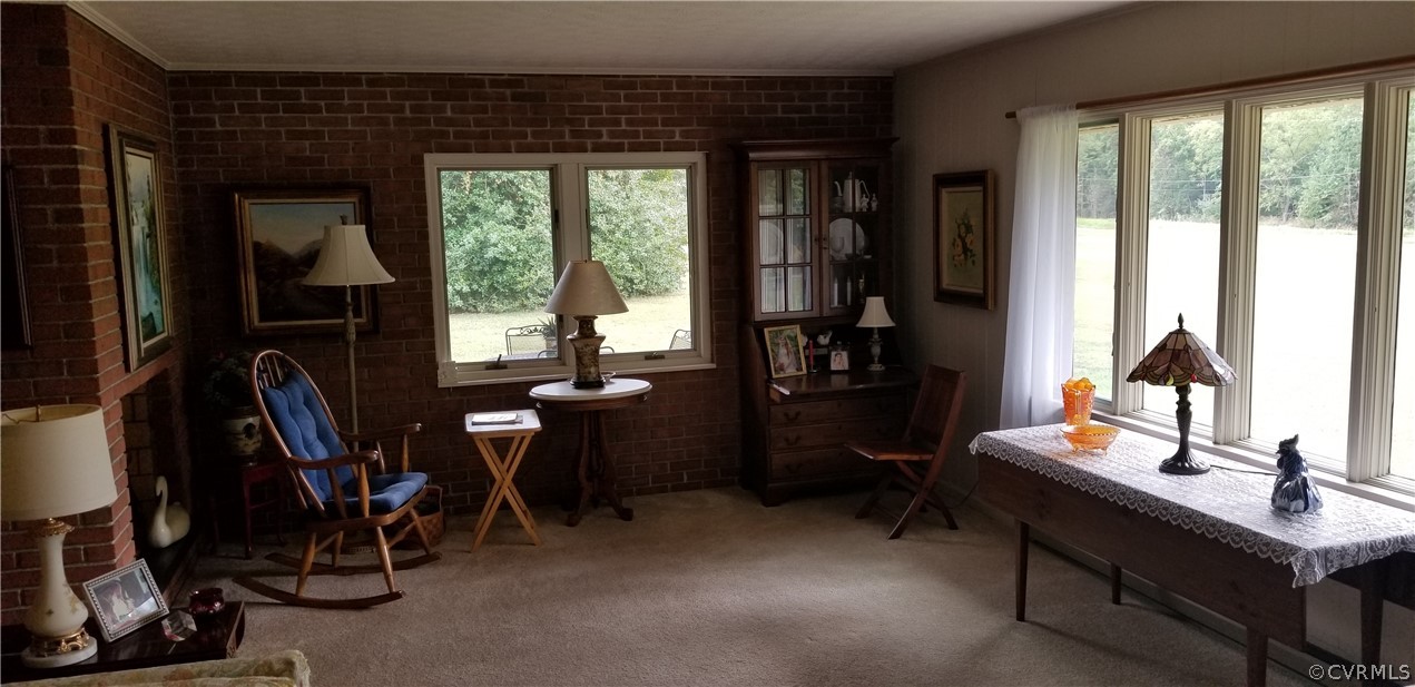 79 High School Road Buckingham, VA 23921 - Photo 12 of 26 a room with musical instruments