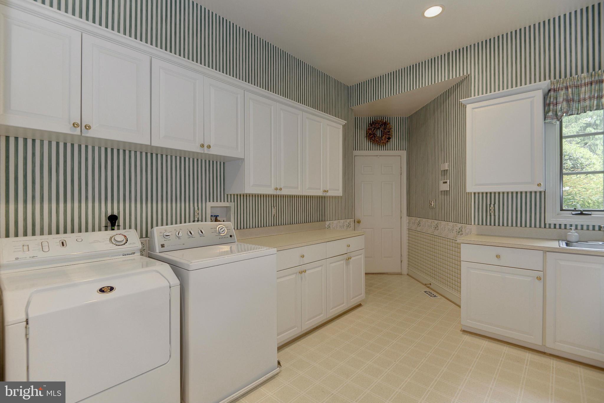 12508 Rolling Road Potomac, MD 20854 - Photo 25 of 30 Laundry Room