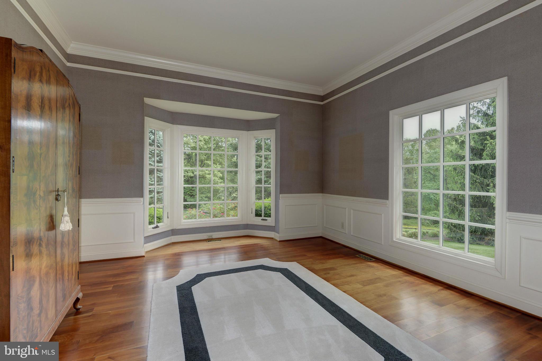 12508 Rolling Road Potomac, MD 20854 - Photo 7 of 30 Private Library