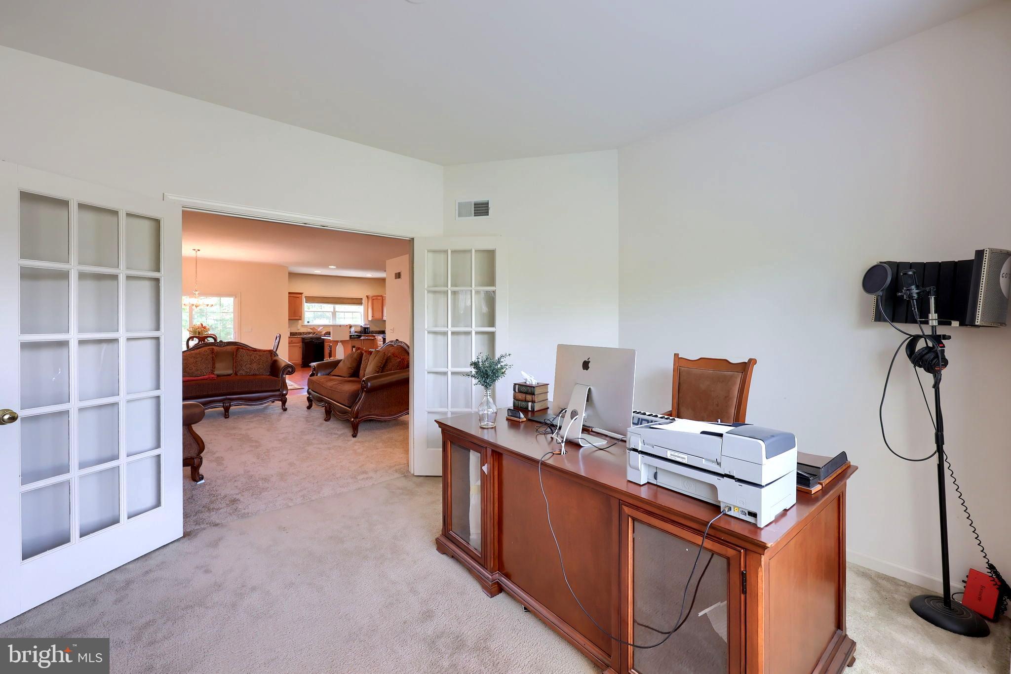 616 Petersburg Road Lancaster, PA 17601 - Photo 19 of 40 Office/den