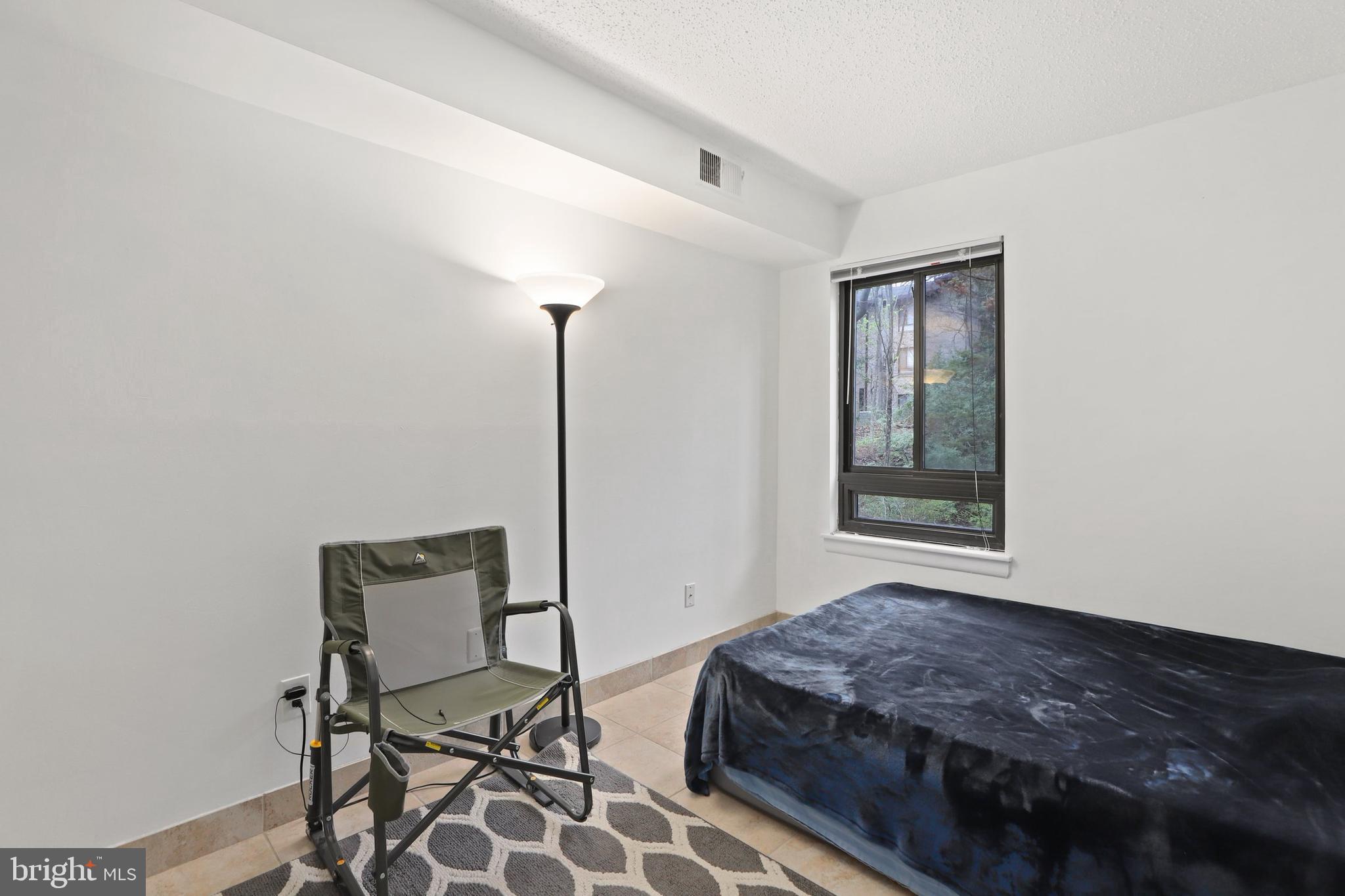 11654 Stoneview Square, Unit 12C Reston, VA 20191 - Photo 11 of 21 Gallery Image 11