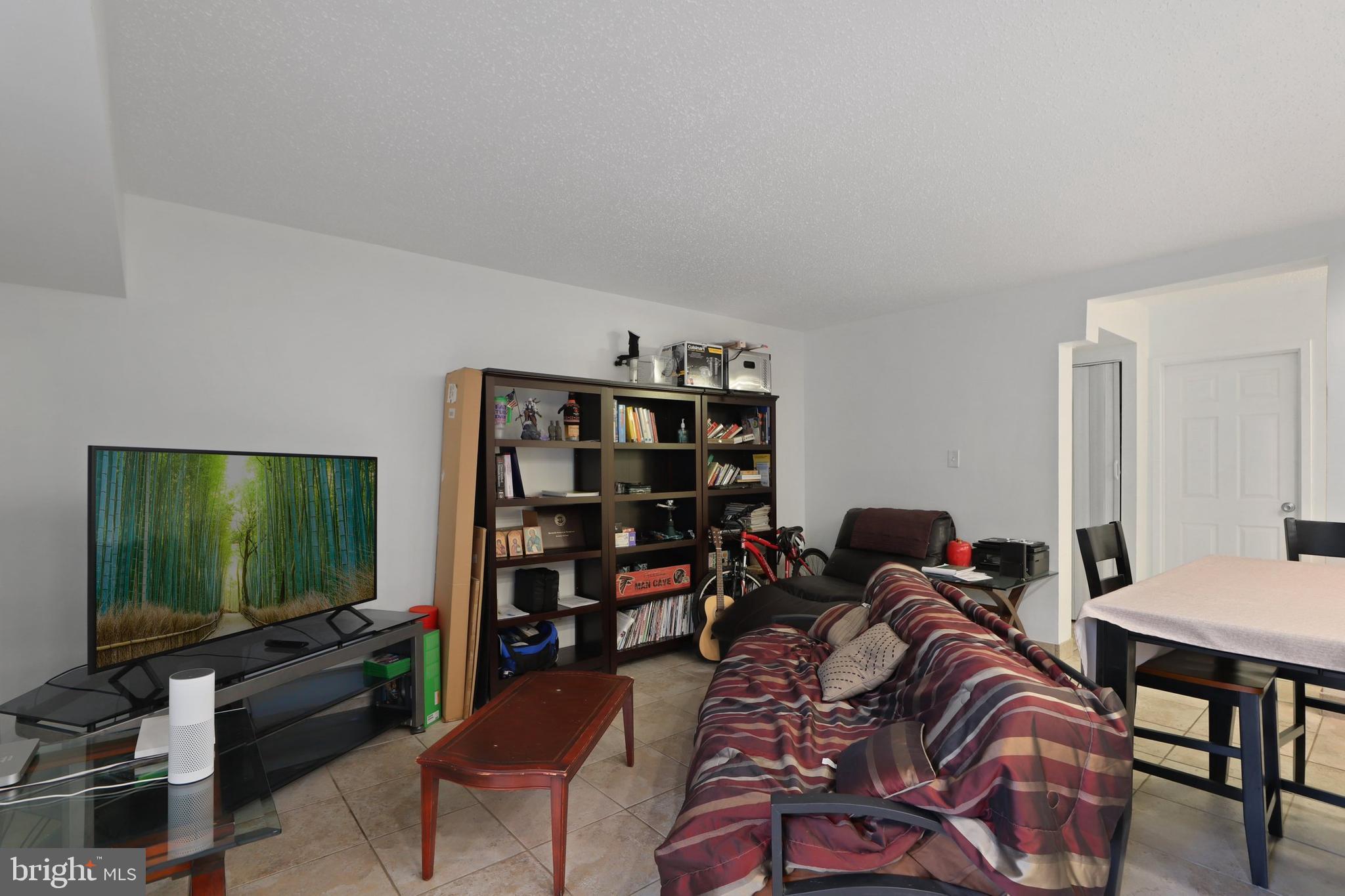 11654 Stoneview Square, Unit 12C Reston, VA 20191 - Photo 7 of 21 Gallery Image 7