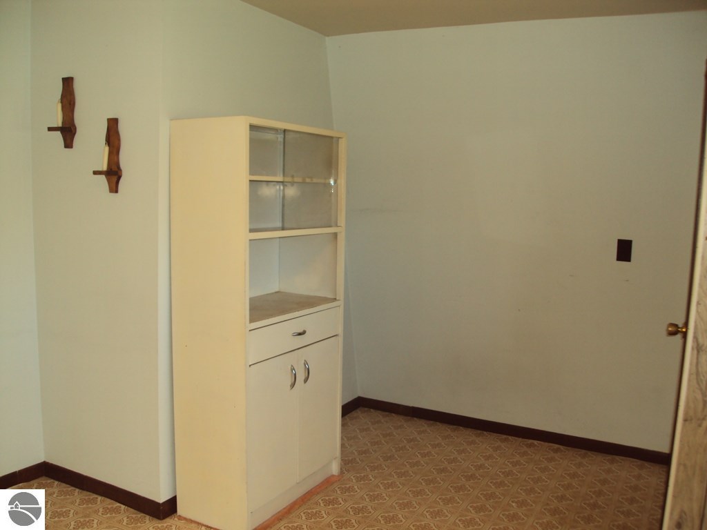 5510 Calhoun Road Gladwin, MI 48624 - Photo 42 of 67 1777699-41.JPG