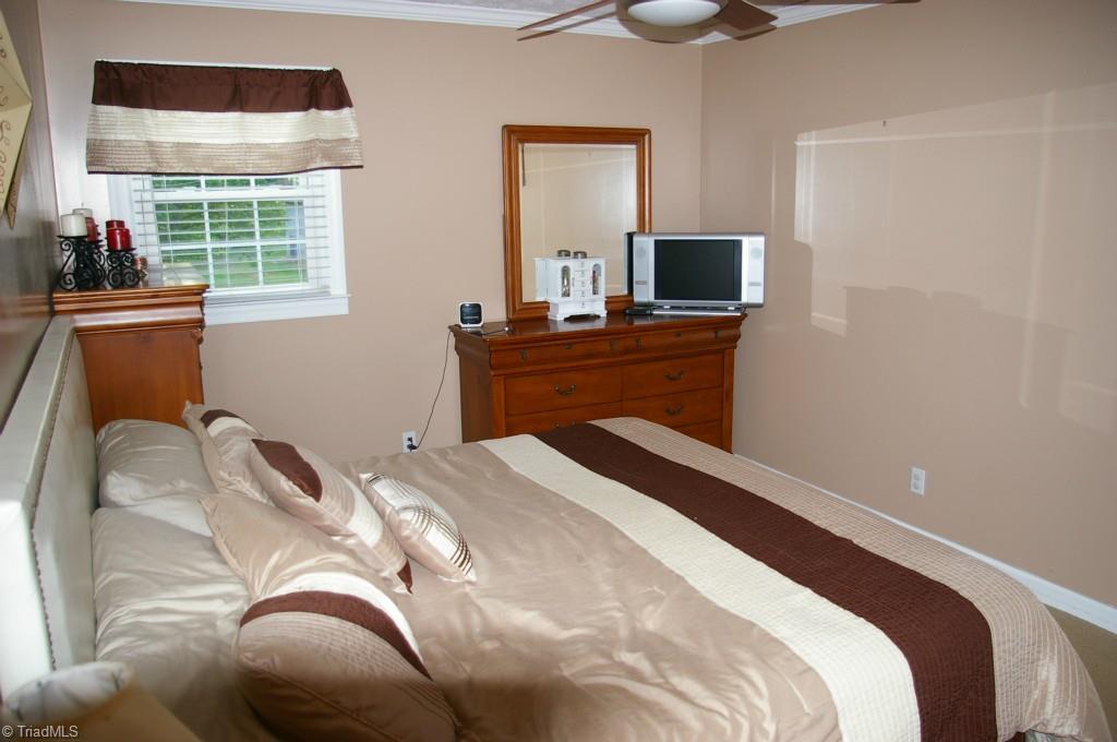 1167 Pine Ridge Road Mount Airy, NC 27030 - Photo 11 of 26 Gallery Image 11