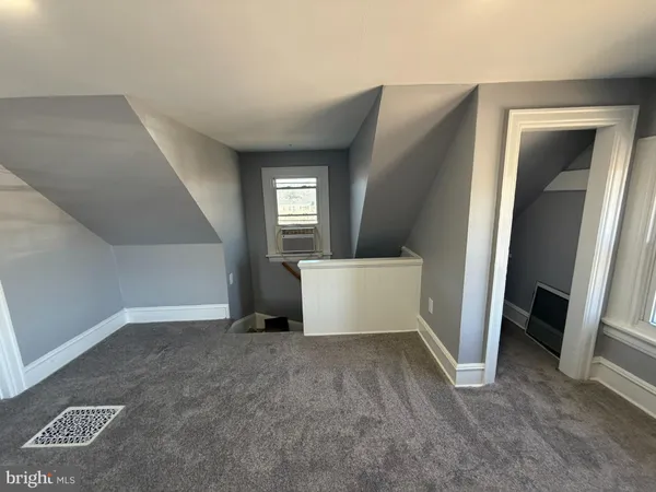 $2,750 | 124 West Butler Pike, Unit B, Ambler, PA 19002