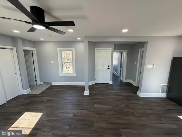 $2,750 | 124 West Butler Pike, Unit B, Ambler, PA 19002