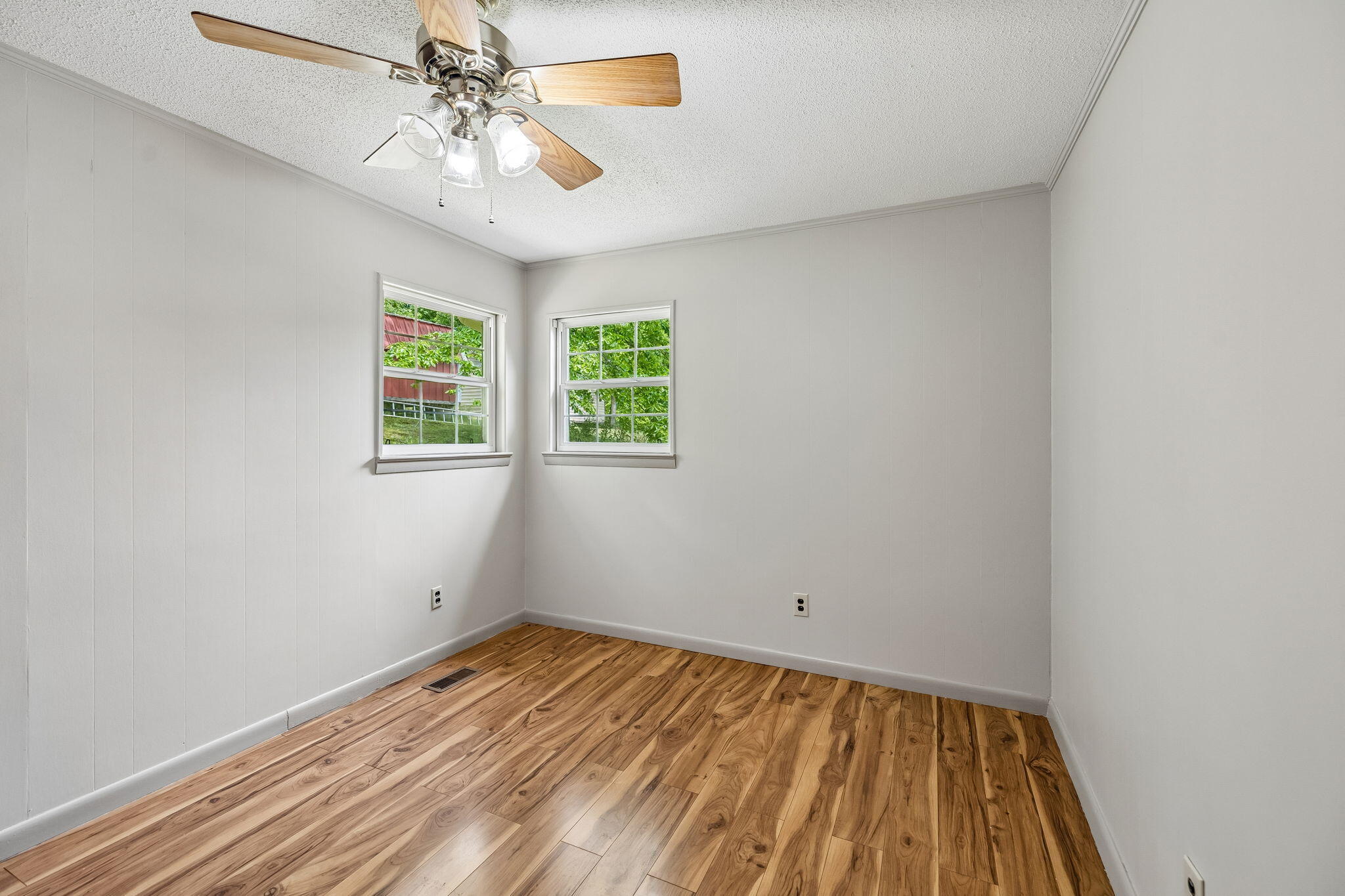 1484 Blythes Ferry Road, Unit B Dayton, TN 37321 - Photo 33 of 51 31-1484 Blythes Ferry Rd - 031
