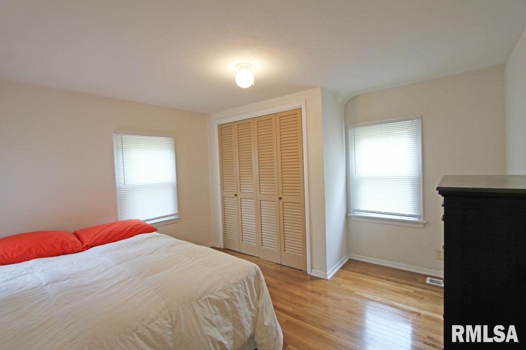 5757 North Cotton Hill Road Springfield, IL 62703 - Photo 15 of 27