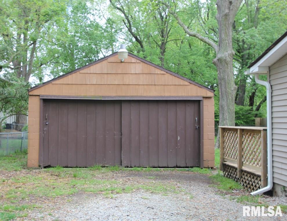 5757 North Cotton Hill Road Springfield, IL 62703 - Photo 3 of 27