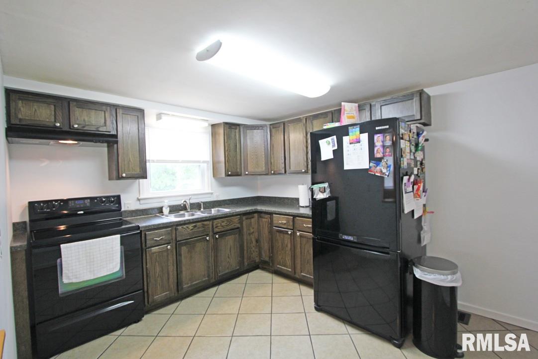 5757 North Cotton Hill Road Springfield, IL 62703 - Photo 9 of 27