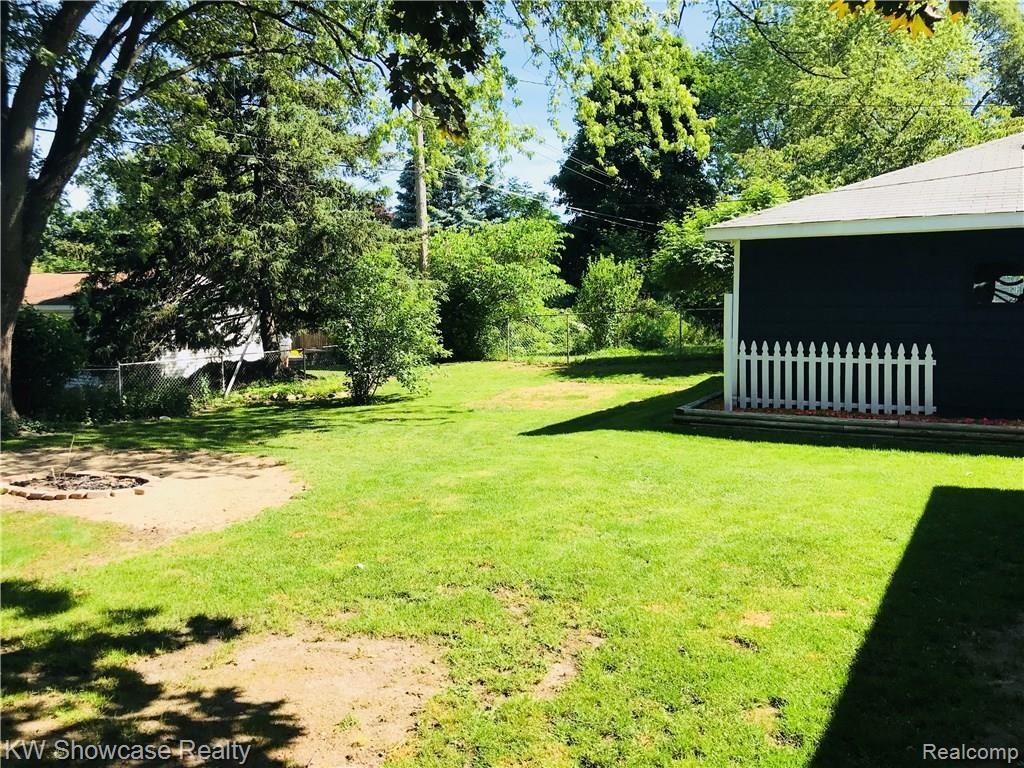 1174 State Road Fenton, MI 48430 - Photo 53 of 55 Gallery Image 53