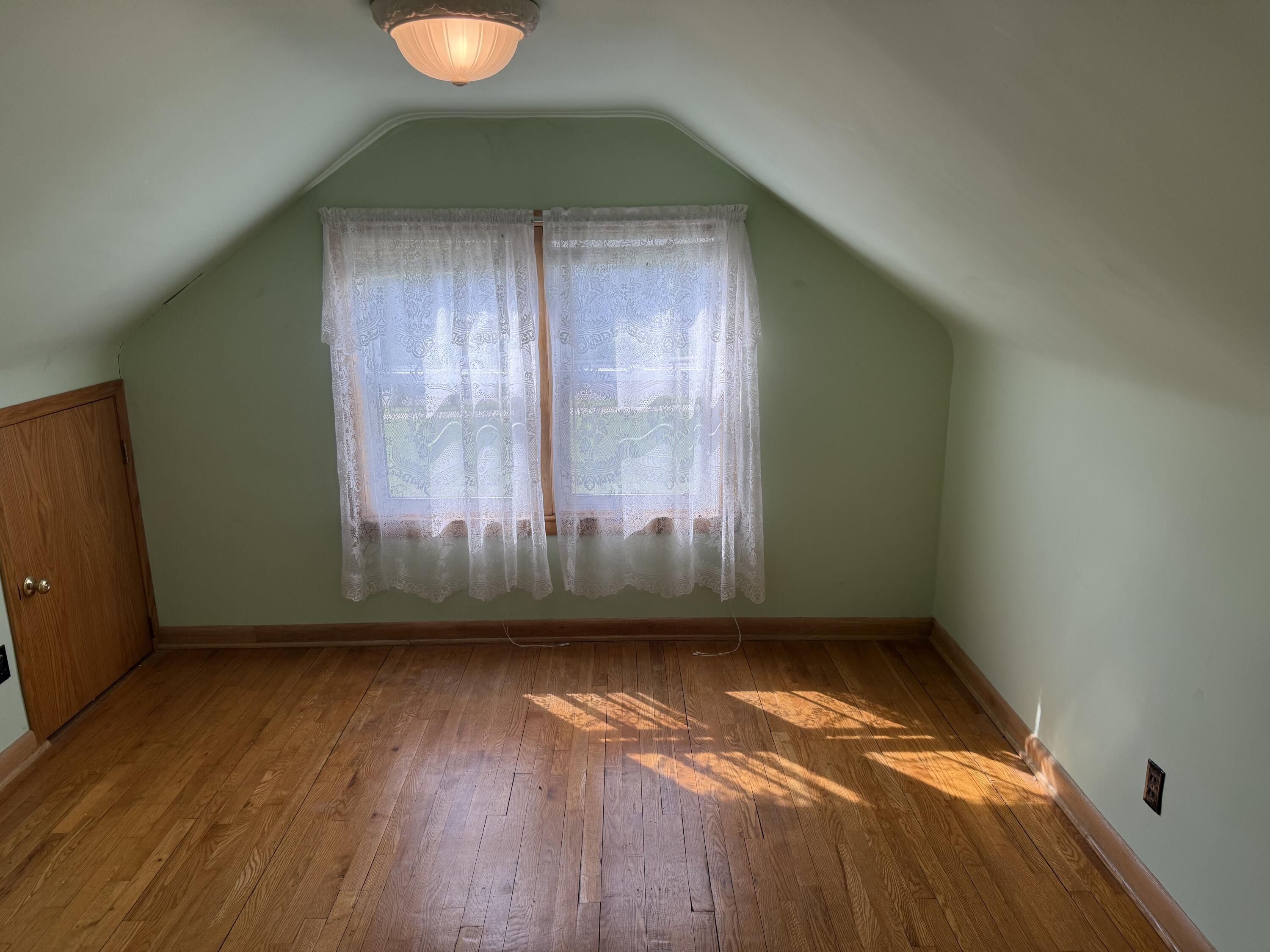 813 South Hickory Street Mauston, WI 53948 - Photo 26 of 37 IMG_9091
