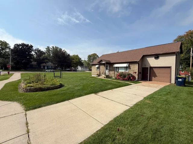 $259,900 | 813 South Hickory Street, Mauston, WI 53948