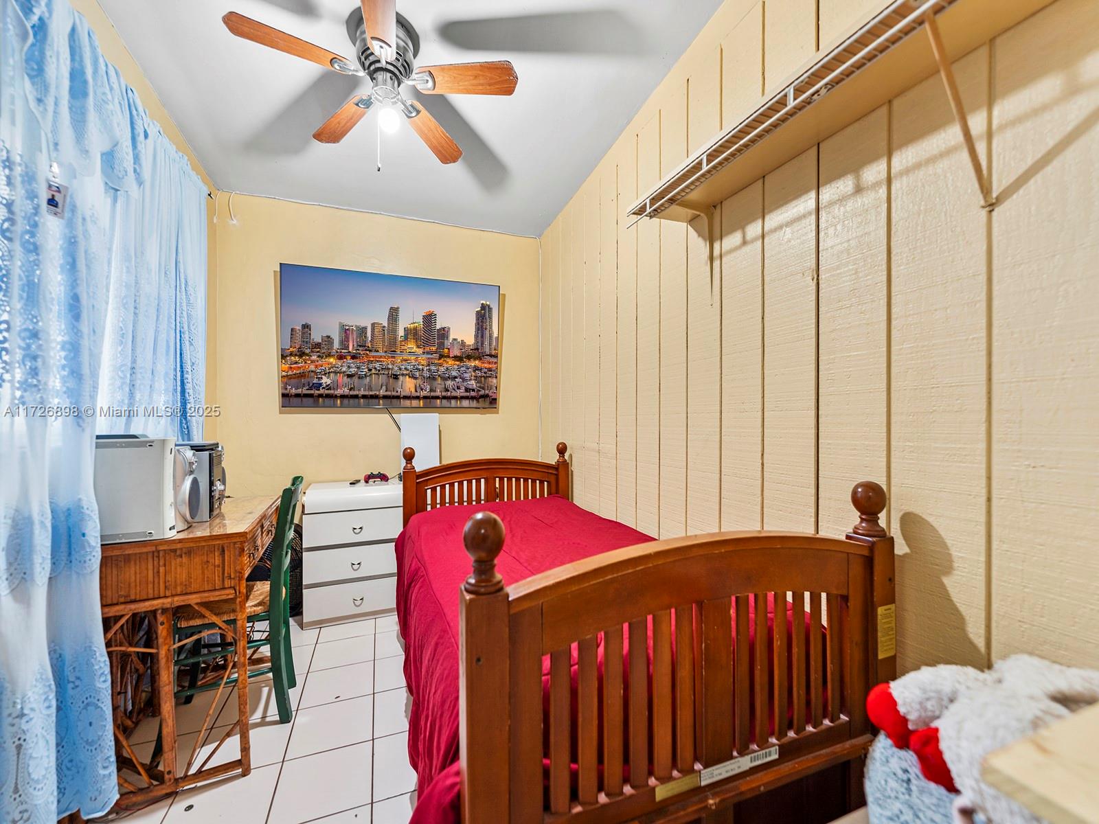 15915 Southwest 103rd Place Miami, FL 33157 - Photo 27 of 34 Extra room being used as a 6th bedroom