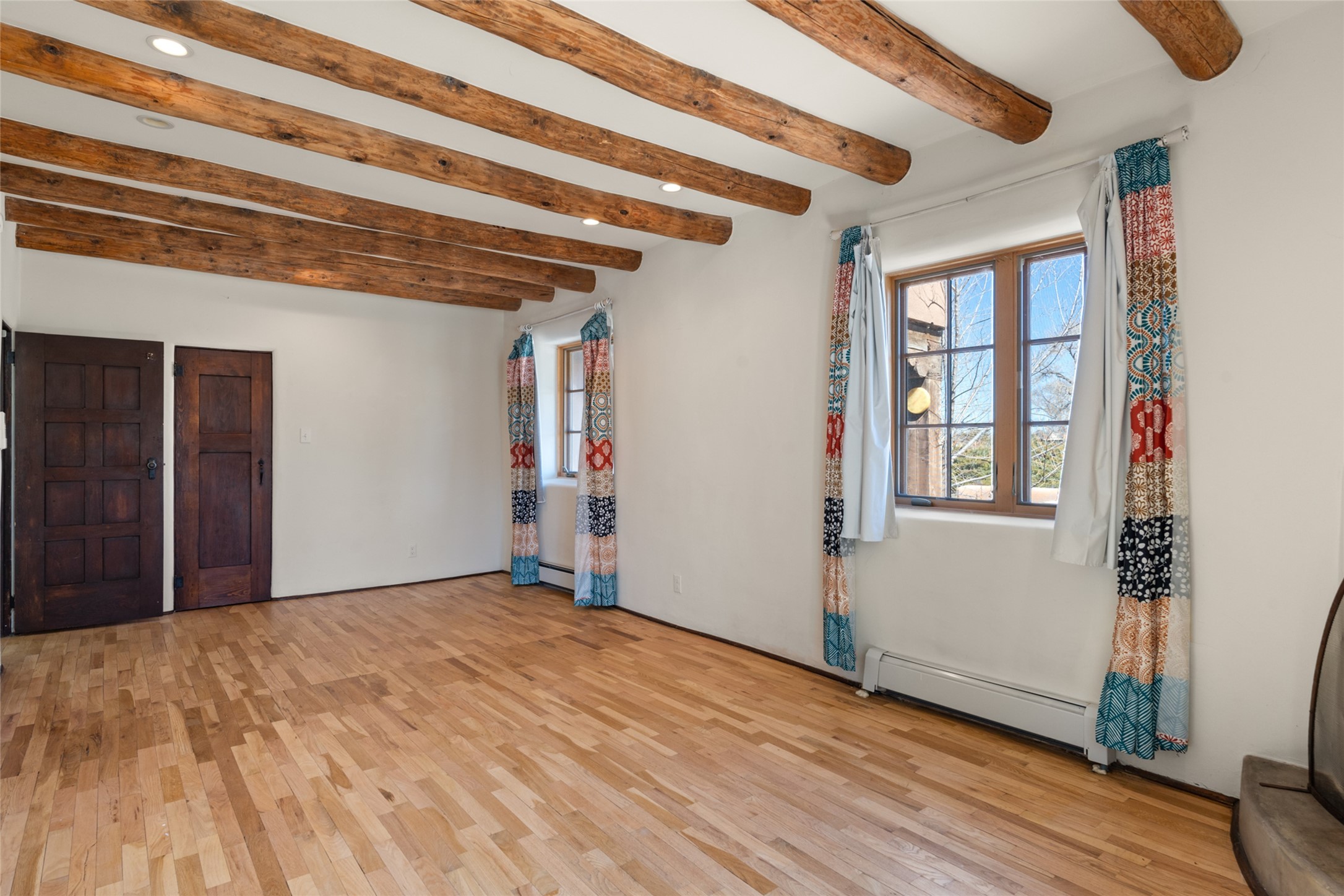 2347 Botulph Road Santa Fe, NM 87505 - Photo 20 of 43 Guest Room