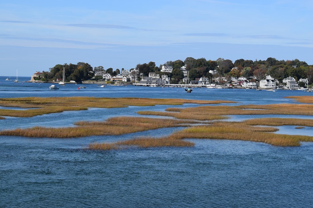 14 Riggs Point Road Gloucester, MA 01930 - Photo 2 of 36 Gallery Image 2